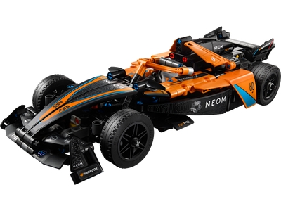 Masina de cursa NEOM McLaren Formula E