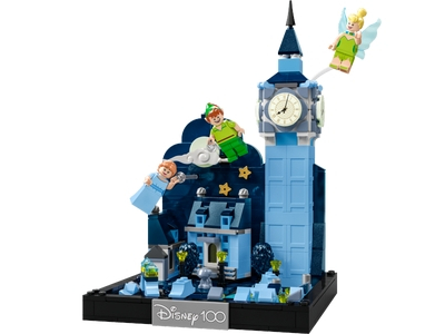 Peter Pan și Wendy în zbor deasupra Londrei
